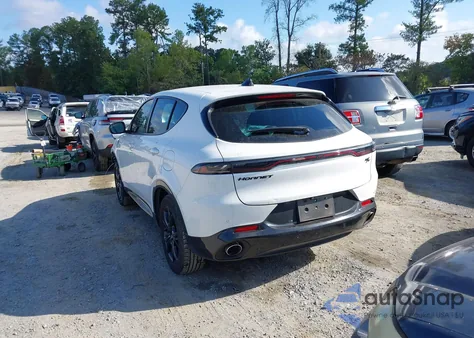 2024 Dodge Hornet R/T Eawd from USA, damaged, VIN ZACPDFCW3R3A31702